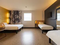 B&B HOTEL Valenciennes Onnaing 3 étoiles Hôtels à : Onnaing