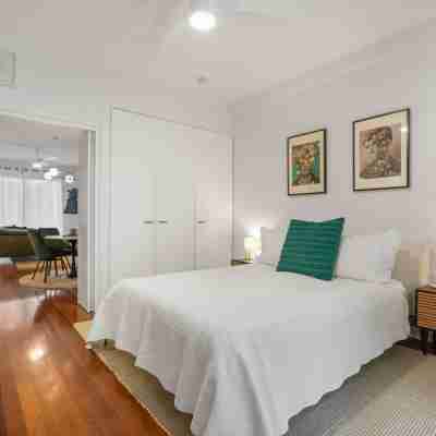 Peaceful 1-bed Apartment Near Brisbane's Heart Rooms