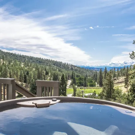 Echo Valley Resort + Cabins