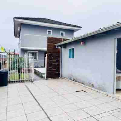 Casa de Fundos Com 2 QuartosWi-fi e Estacionamento Others