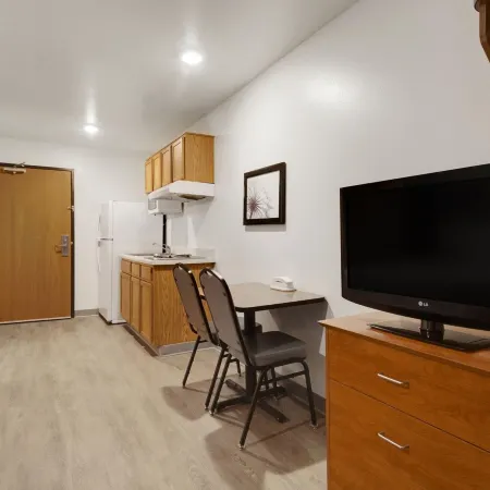 WoodSpring Suites Houston la Porte