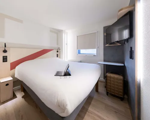 ibis budget Bordeaux Centre Mériadeck Hôtels à proximité de : Caudéran