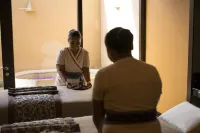 Avani Kalutara Resort - spa