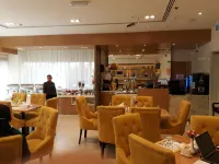 Royal Falcon Hotel Hotels near Deira