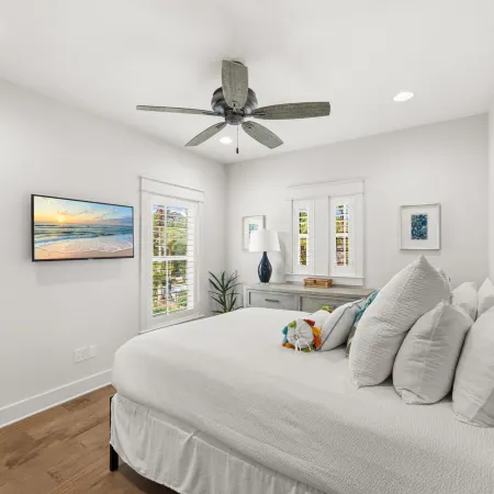 Magnolia Cottages - Patina Paradise