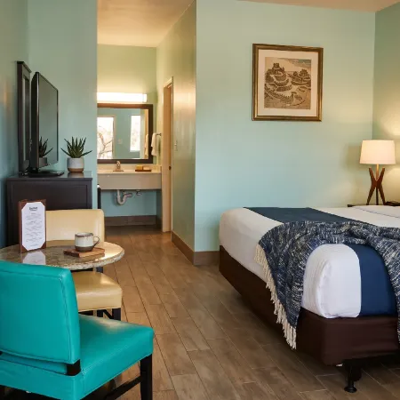 The Island Hotel Near Beach Port Aransas