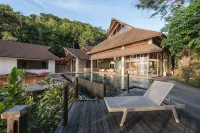 Manami Resort - Beach