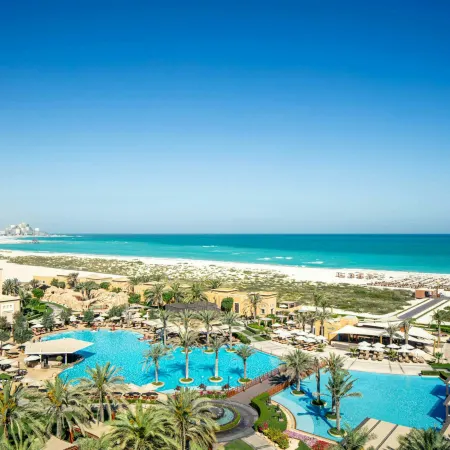 Saadiyat Rotana Resort & Villas