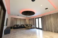 Stepstones Estate - Villas