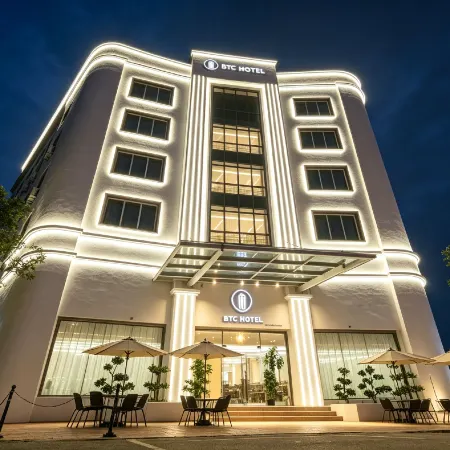 BTC Hotel Отели рядом с достопримечательностью «Стадтуйс»