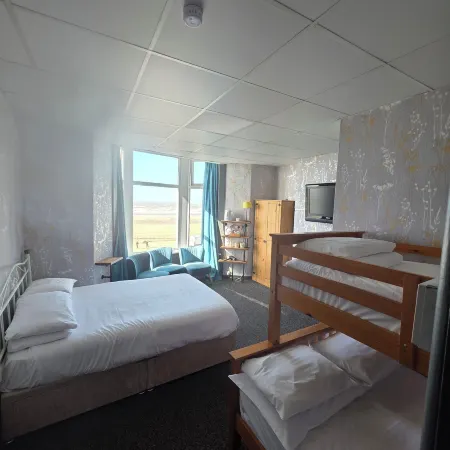 Vinnie's Family Hotel