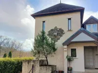 1 Bed Lodge - Sleeps 2 - Pets Ok - Free Parking Hotels in Acharacle