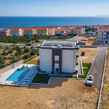 Deluxe Villa Laura with Pool Studio 1b