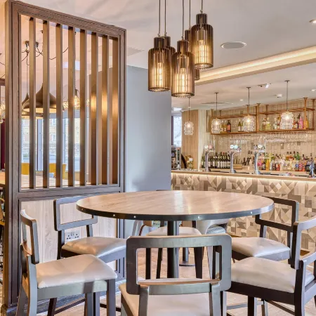 Premier Inn London Canary Wharf (Westferry) Hotel Отели рядом с достопримечательностью «Уоппинг»