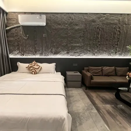 Shiyi Homestay (Xishan Road)