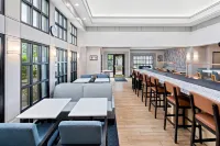 Hyatt House Boston Burlington - Pet friendly