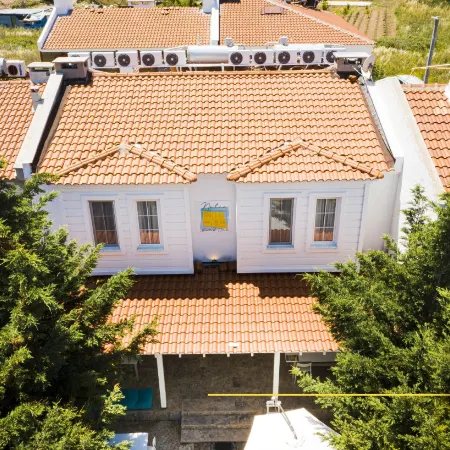 NİLİA Bozcaada