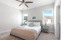 The Trendy in Park Circle Mins to DT Chs & Beach - Homestays