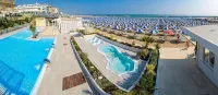 Hotel d'Annunzio - Beach