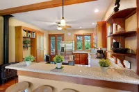 Craftsman Grove - 10 Minutes To Campus 4 Bedroom Home - 4 tähden