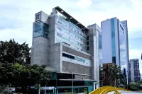 Hotel bh El Poblado - bar