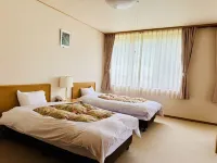 Hijiriyama Panorama Hotel - Mountain view