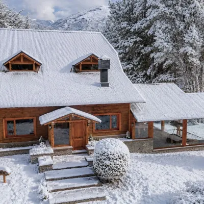 Villa Labrador Bariloche Hotels near لاو لاو
