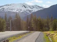 Downtown Girdwood Condo Close to Everything Hotels near Chair 6