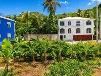 Los Patos Waterfront Private Suites - Хоумстей