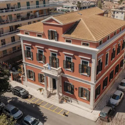 Bella Venezia Hotels near Mon Repos Palace