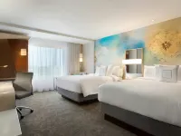 Courtyard Toronto Mississauga/West Hotels near Meadowvale