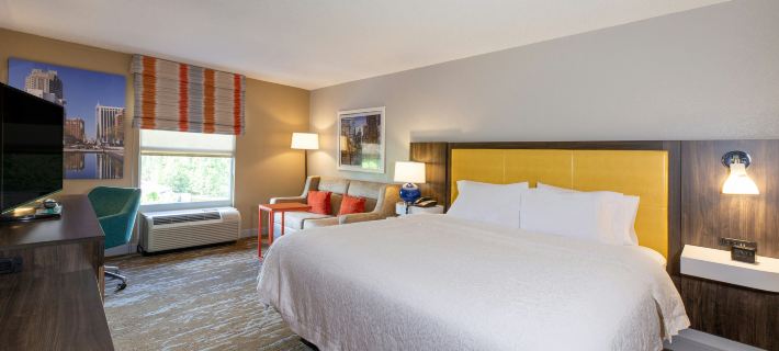 Hampton Inn & Suites Raleigh Cary Lenovo Center Hotels in Cary