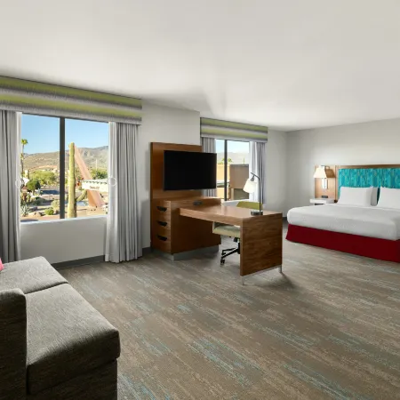 Hampton Inn by Hilton Carefree
