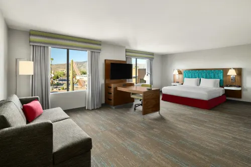 Hampton Inn by Hilton Carefree - WiFi