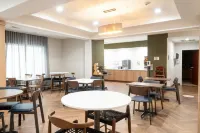 Fairfield Inn & Suites Denton - Swimmingpools