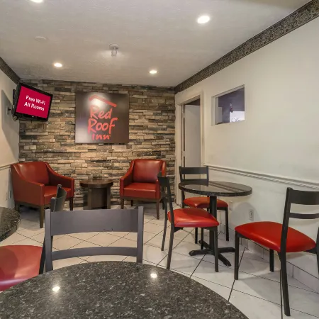 Red Roof Inn Edgewood