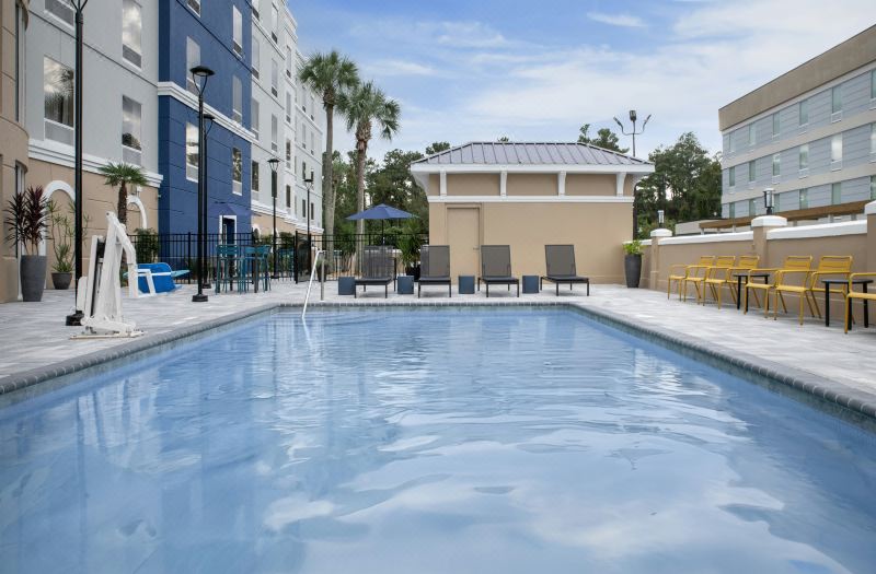 Hampton Inn & Suites Lake City photo 2