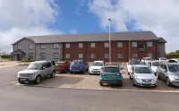 Harbour Spring, Peterhead by Marston's Inns - parking