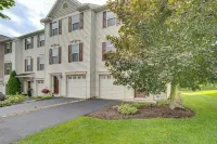 Charming Bellefonte Townhome Near Penn State! - Wifi