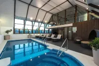Courtyard Puerto Montt - Pool