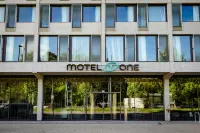 Motel One Karlsruhe - breakfast