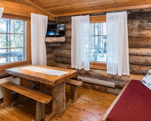 Retkietappi Honkapirtti Hotels near Oulanka National Park