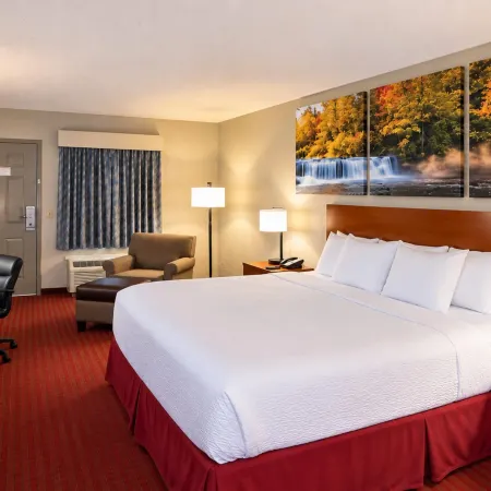 Days Inn by Wyndham Franklin