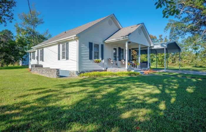 Peaceful Elkin Vacation Rental ~ 17 Mi to Mt Airy!
