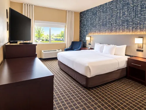 Comfort Inn Fort Collins North - Mountain view