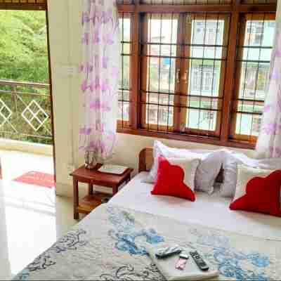 Hotel Pine Leaf Gangtok Rooms