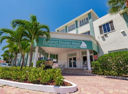 Grand Shores West