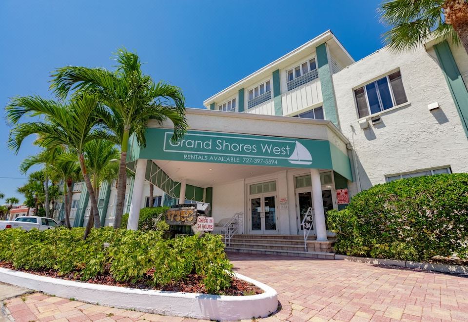 Grand Shores West-North Redington Beach Updated 2023 Room Price-Reviews u0026  Deals | Trip.com