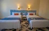 Oceano Palace Beach Hotel Hotels in der Nähe von Monumento a Jose Angel Espinoza Ferrusquilla