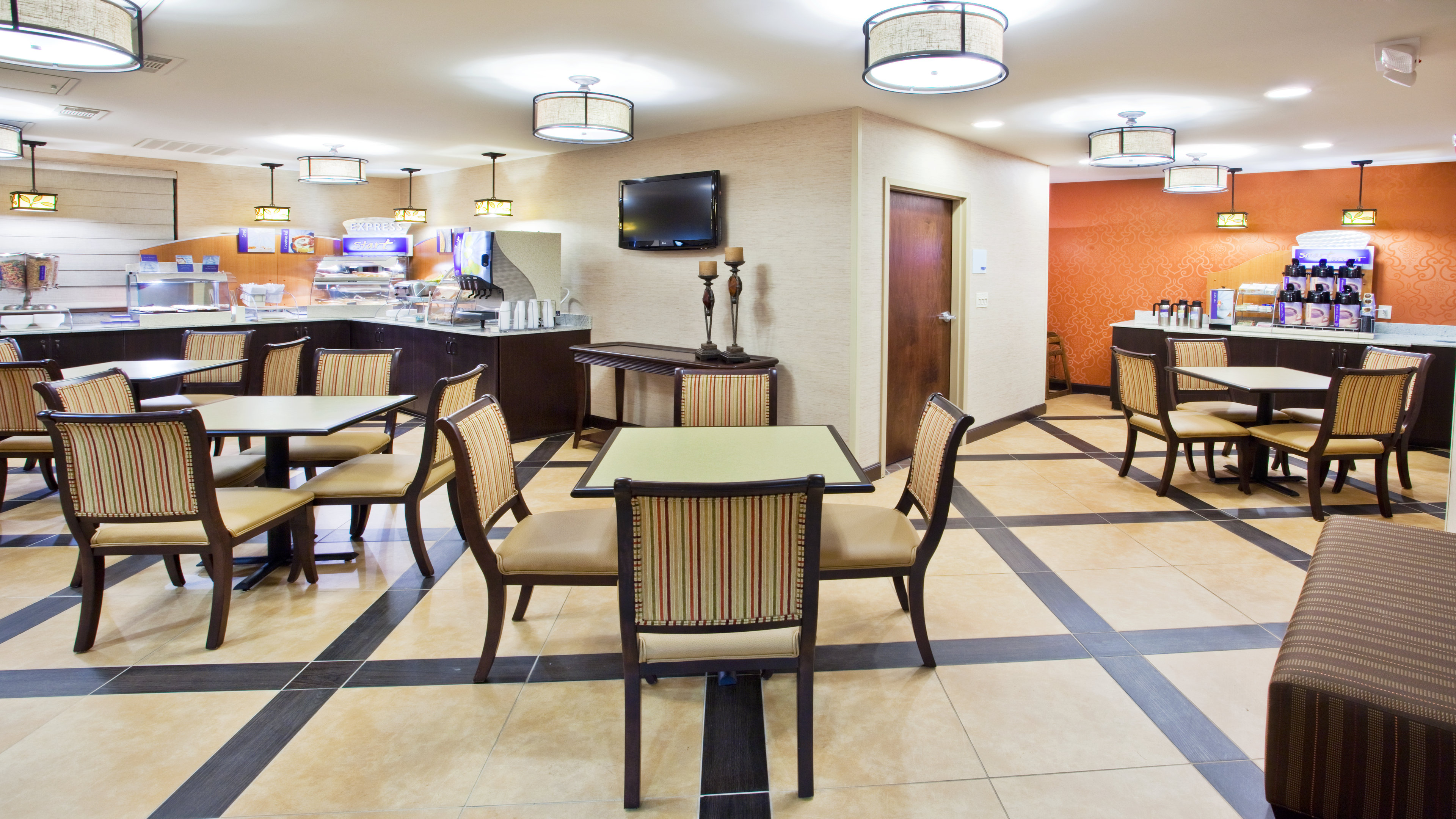 Holiday Inn Express Peachtree Corners-Norcross, an Ihg Hotel